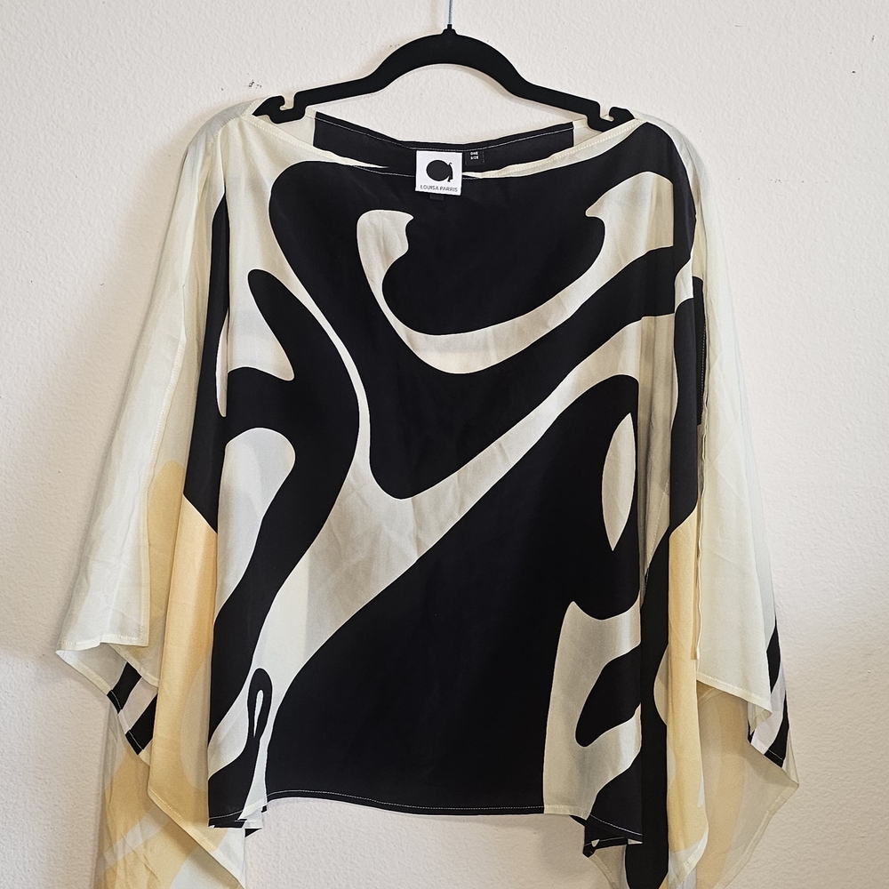 **SOLD**Louisa Parris Abst. Silk Black and Cream Kaftan Top-OS NEW Retail$395